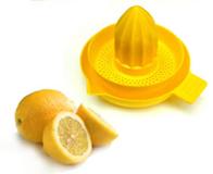 A Bakelite lemon squeezer from the 1940s.